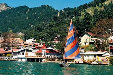 Dehradun to Nainital Taxi